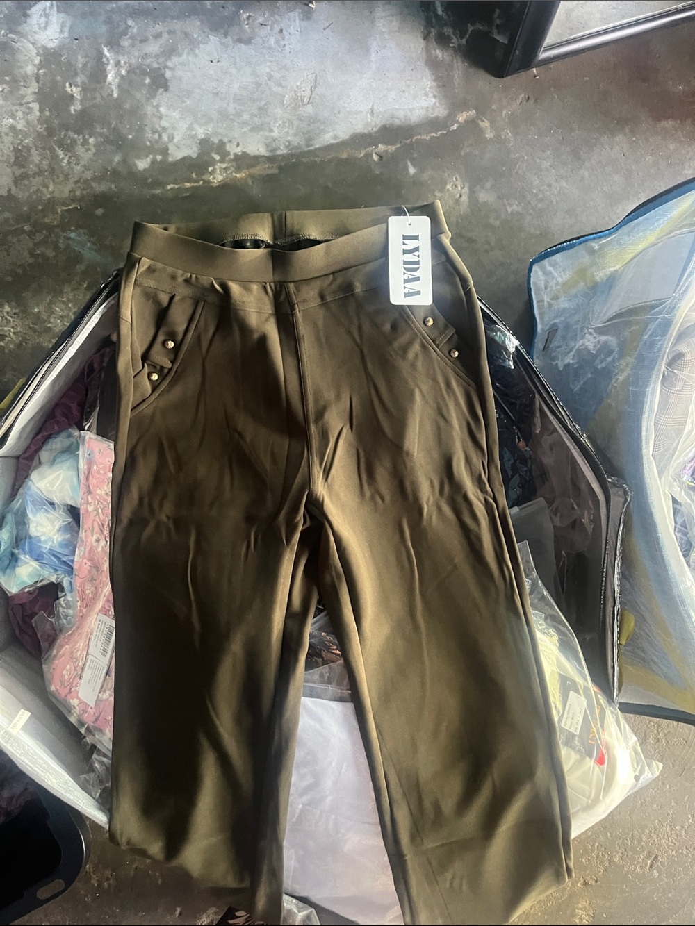 Olive Green Dress Pants for women — Tailored Comfort